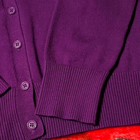 A. Jesdani Cardigan - Picture 4 of 6